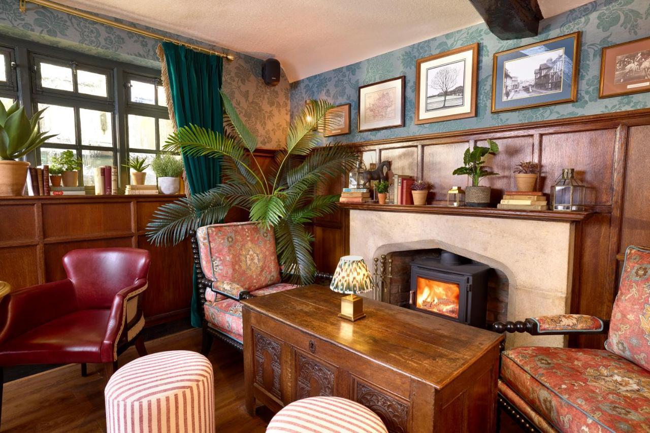 Salisbury Arms Hotel Хартфорд Экстерьер фото