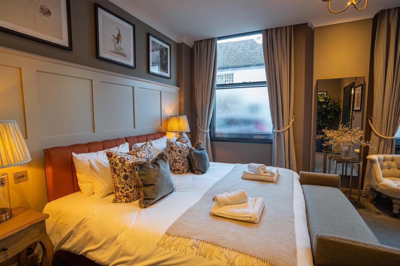Salisbury Arms Hotel Хартфорд Экстерьер фото