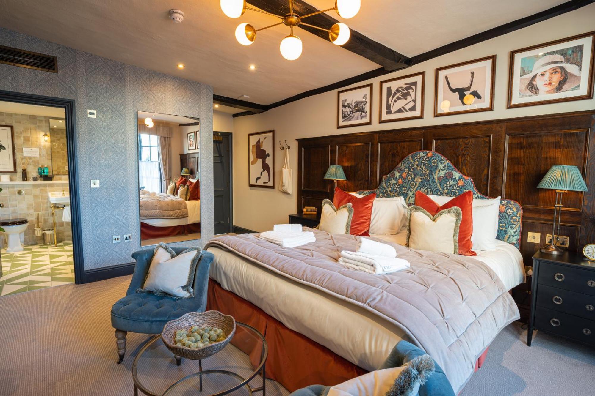 Salisbury Arms Hotel Хартфорд Экстерьер фото