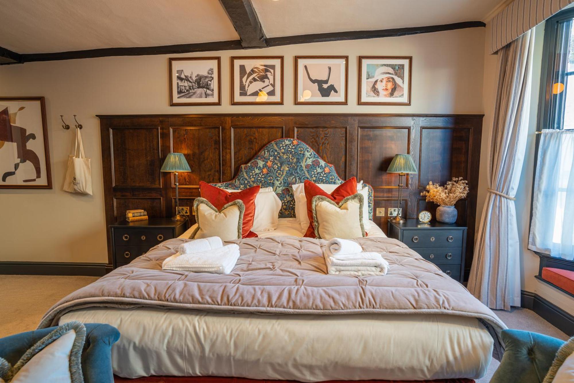 Salisbury Arms Hotel Хартфорд Экстерьер фото