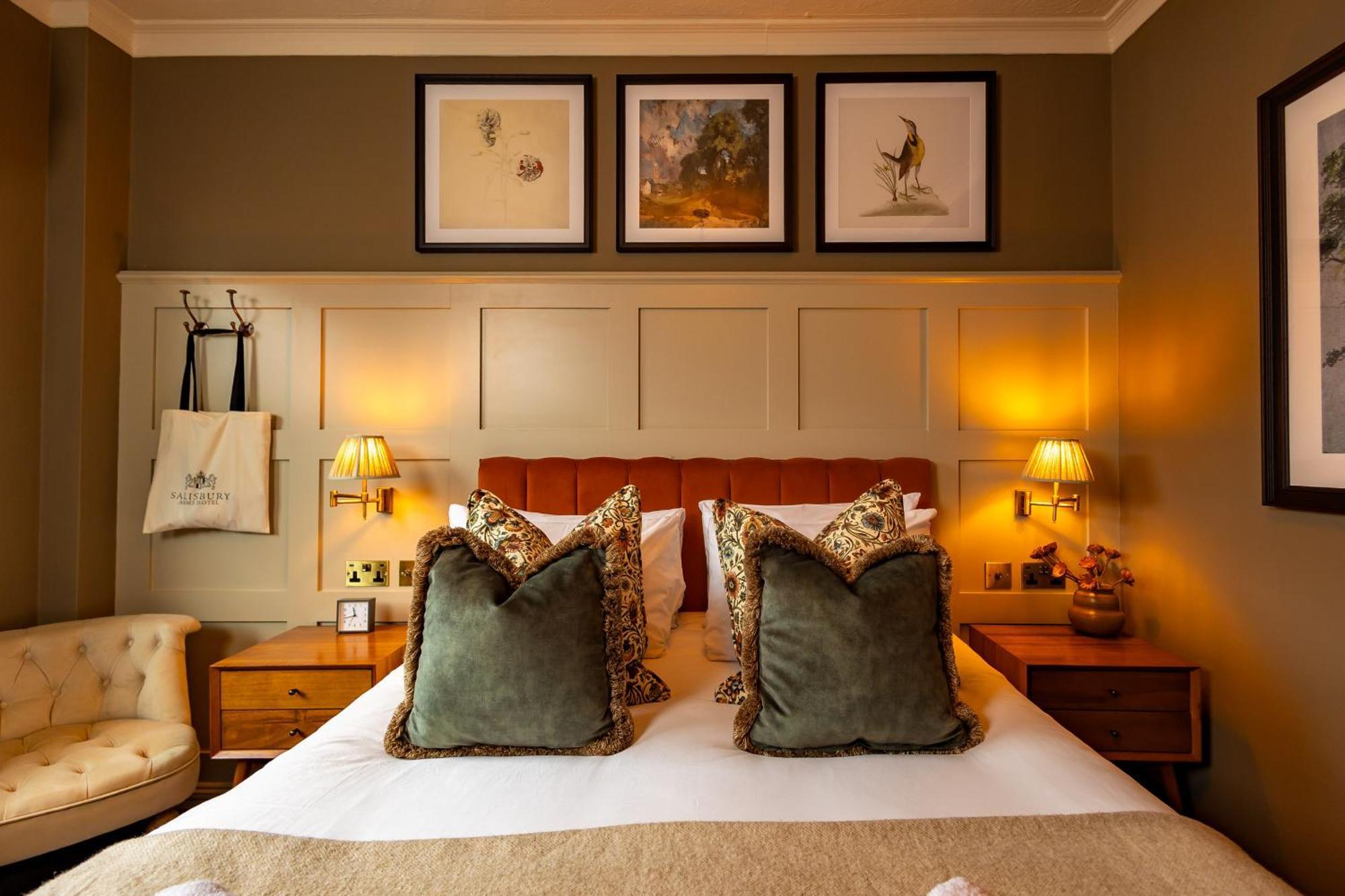 Salisbury Arms Hotel Хартфорд Экстерьер фото